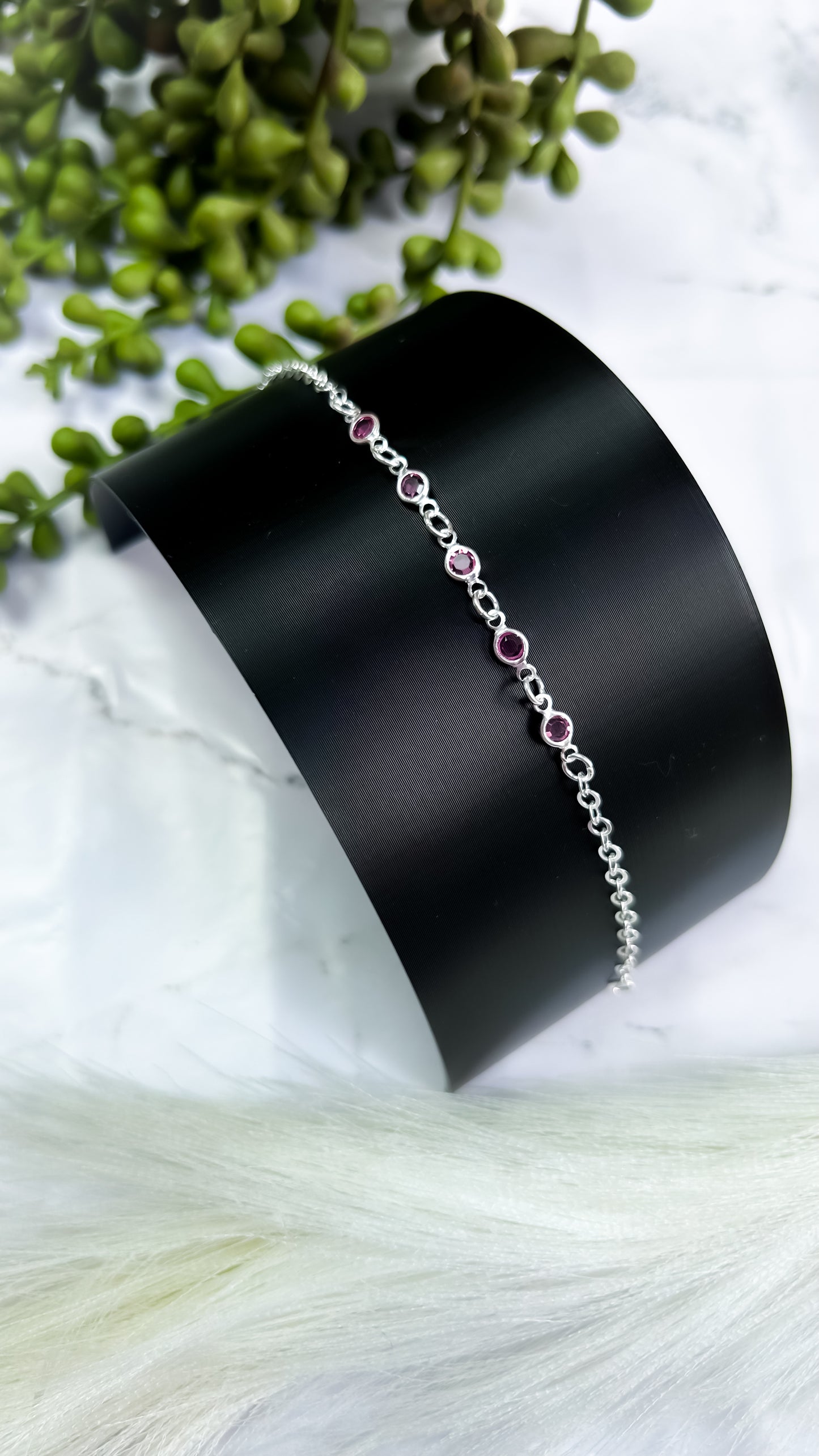 Pulseira ponto de luz vermelho