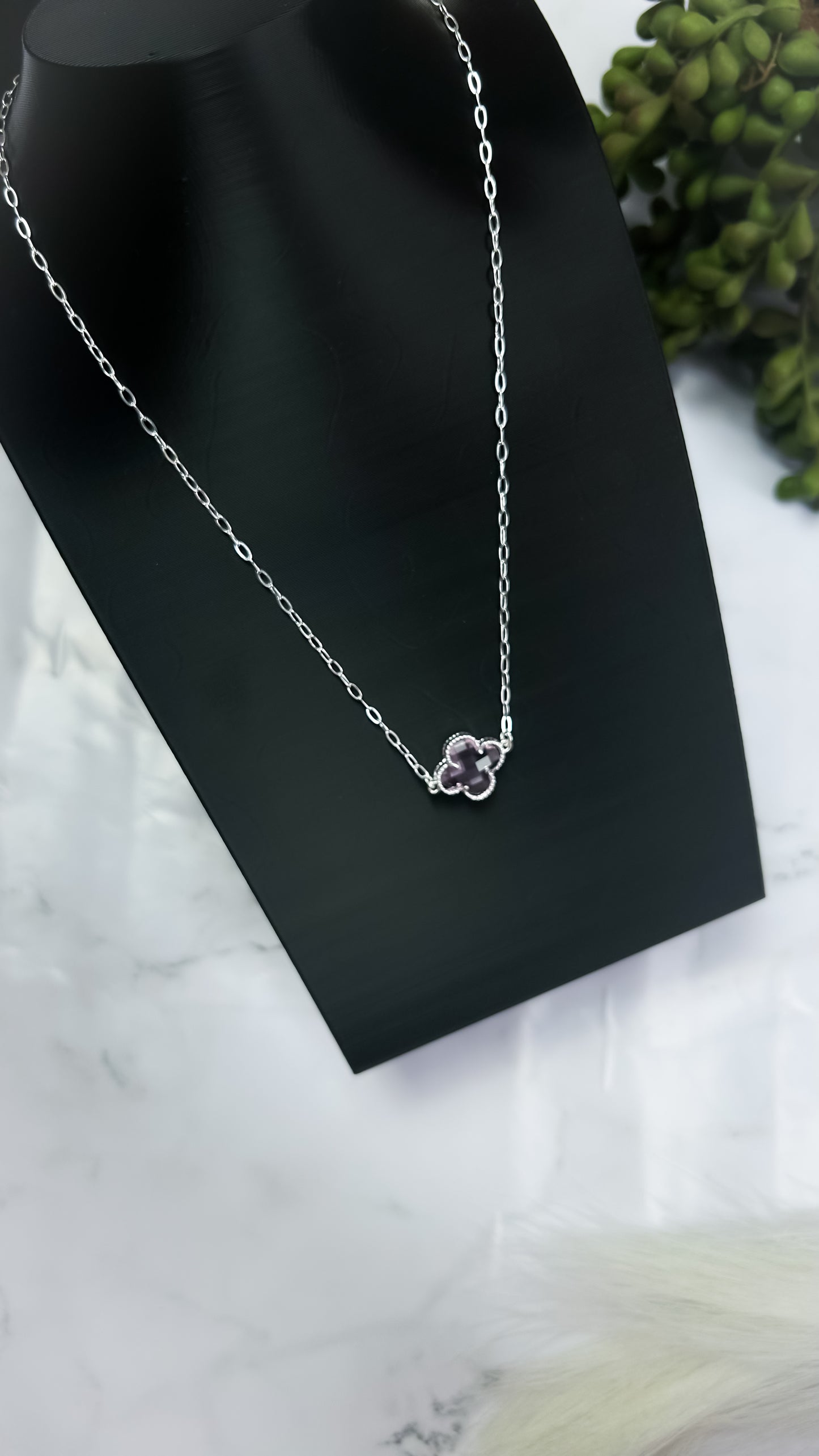 Colar Trevo  Rosa - P