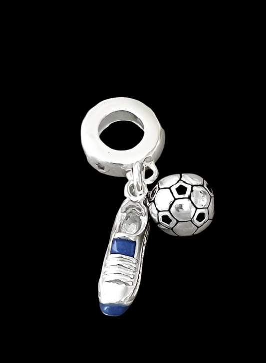 Berloque chuteira e bola de futebol